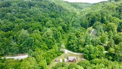 /international/us/1104-1st-creek-road-advent-wv-110108879923/