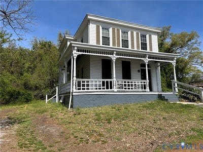 /international/us/12020-winfree-street-chester-va-110106073703/