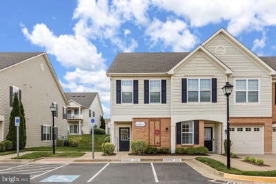 /international/us/140-dandridge-court-stafford-va-110107851585/