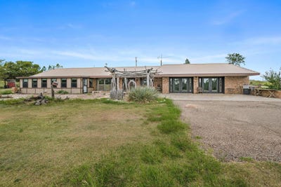 /international/us/401-meredith-circle-howardwick-tx-110102215627/