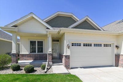 /international/us/6795-village-walk-lane-deforest-wi-110105799368/