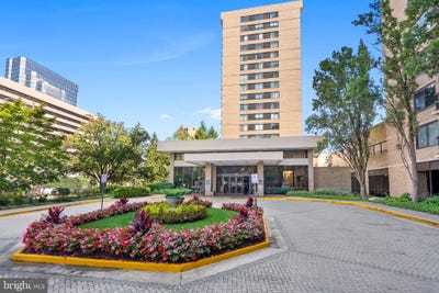 /international/us/3713-s-george-mason-drive-falls-church-va-110119902836/