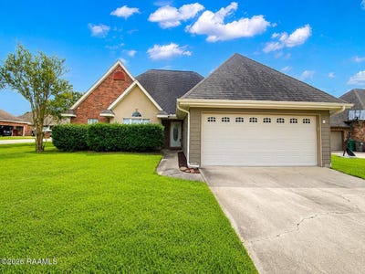 /international/us/101-seneca-circle-youngsville-la-110108340976/