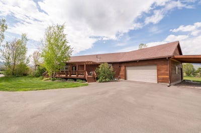 /international/us/275-s-8600-e-huntsville-ut-110107936256/