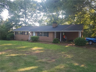 /international/us/1514-teague-lane-kernersville-nc-110100946488/
