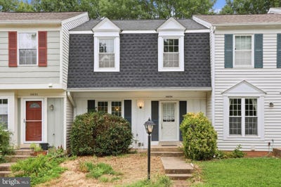 /international/us/14834-lynhodge-court-centreville-va-110119917738/