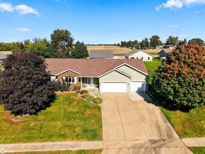 /international/us/904-kester-road-marshalltown-ia-110120155730/