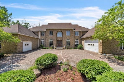 /international/us/11-valle-drive-batavia-ny-110101305888/?lang=en