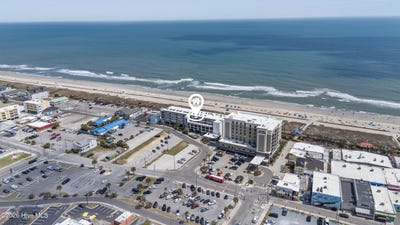 /international/us/222-n-carolina-beach-avenue-n-carolina-beach-nc-110106961593/