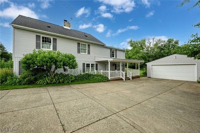 /international/us/7060-manchester-road-new-franklin-oh-110101221130/