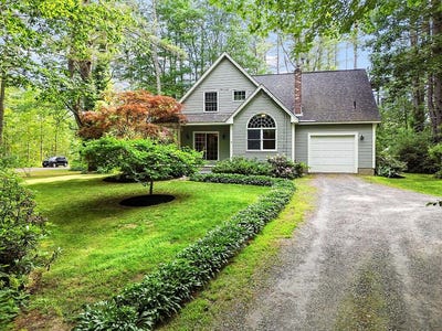 /international/us/2-falling-pines-lane-readfield-me-110100848698/?lang=de