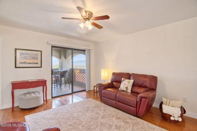 /international/us/5751-n-kolb-road-tucson-az-110108164573/
