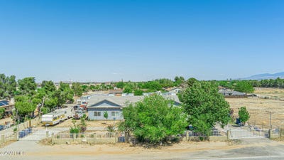/international/us/38740-e-25th-street-palmdale-ca-110107657307/