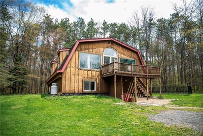 /international/us/5756-brown-road-truxton-ny-110107832017/