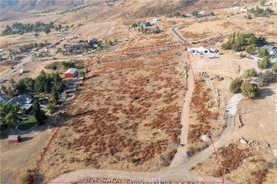 /international/us/0-holly-ave-yucaipa-ca-110094885991/