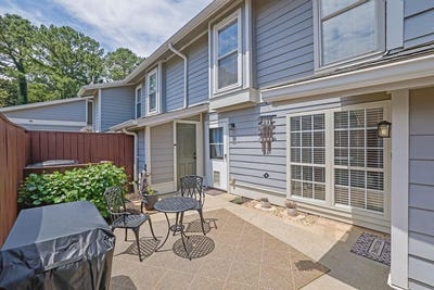 /international/us/4992-meadow-lane-marietta-ga-110100675819/