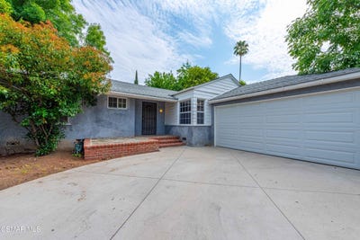 /international/us/18319-jovan-street-tarzana-ca-110099927631/?lang=zh-cn