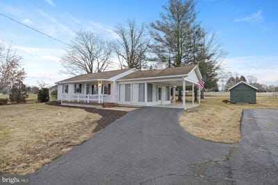 /international/us/2315-table-rock-road-biglerville-pa-110107693075/