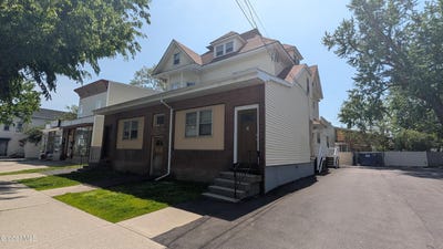/international/us/420-delaware-avenue-albany-ny-110108068530/