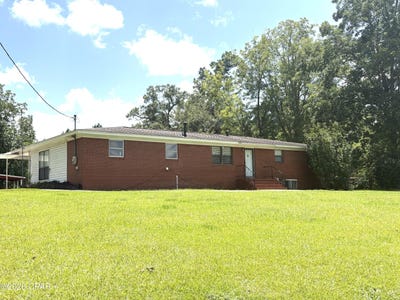 /international/us/3395-ontario-road-marianna-fl-110119417662/