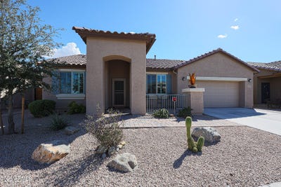 /international/us/18137-w-deer-creek-road-goodyear-az-110099960382/