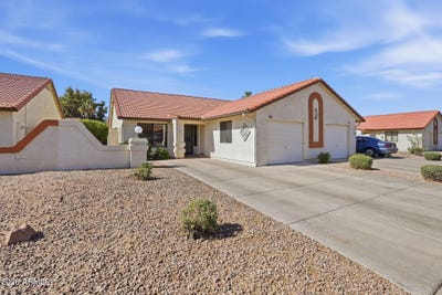 /international/us/542-s-higley-road-mesa-az-110107751133/