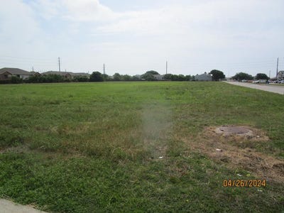 /international/us/0-ave-j-skinner-freeport-tx-110091712116/
