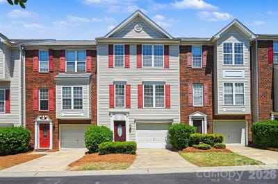 /international/us/2136-midnight-blue-lane-fort-mill-sc-110107694469/