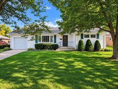 /international/us/726-e-thompson-street-rensselaer-in-110119947687/