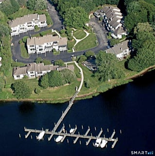 /international/us/22-whitehall-landing-stonington-ct-110107573820/