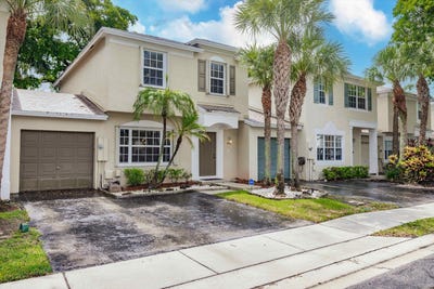 /international/us/5900-s-golden-beauty-lane-tamarac-fl-110100393055/