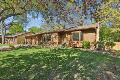 /international/us/11972-chisholm-street-ne-blaine-mn-110108079174/