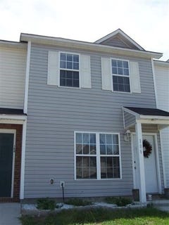 /international/us/106-pinegrove-court-jacksonville-nc-110108440936/