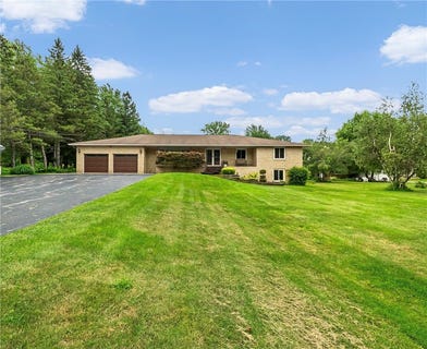 /international/us/2793-ridgeway-avenue-greece-ny-110119590632/