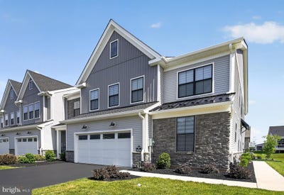 /international/us/1100-hewes-street-ambler-pa-110108846318/
