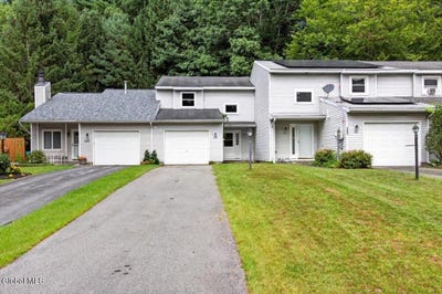 /international/us/187-tallow-wood-drive-clifton-park-ny-110119714032/
