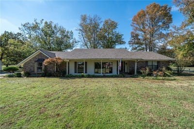 /international/us/1303-s-hwy-96-lavaca-ar-110103979349/