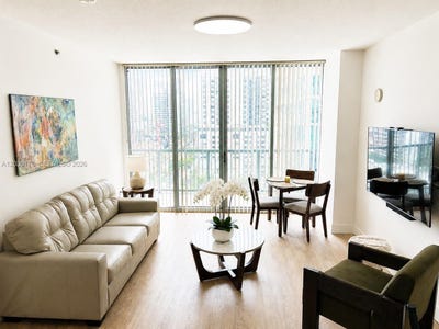 /international/us/79-sw-12th-st-miami-fl-110108553273/
