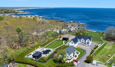 /international/us/755-shore-road-york-me-110099605384/