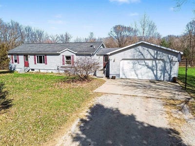 /international/us/8501-s-raucholz-road-saint-charles-mi-110107585854/