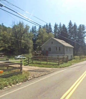 /international/us/106-beaverkill-rd-livingston-manor-ny-110084645631/