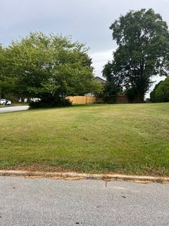 /international/us/320-jaynes-street-walhalla-sc-110101317440/?lang=zh-tw