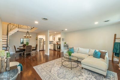 /international/us/361-claremont-ave-montclair-twp-nj-110101102727/