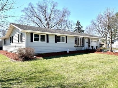 /international/us/907-lamar-drive-milton-wi-110107083520/