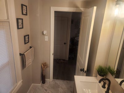 /international/us/515-liberty-street-meriden-ct-110104192534/