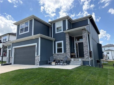/international/us/1242-hillmann-lane-warrensburg-mo-110109167195/
