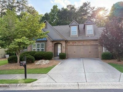/international/us/3311-castleberry-village-drive-cumming-ga-110108384201/