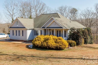 /international/us/231-sherry-street-rutherfordton-nc-110105725062/
