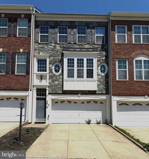 /international/us/2618-glenriver-way-woodbridge-va-110108473185/