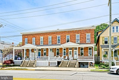 /international/us/407-savannah-road-lewes-de-110107511555/